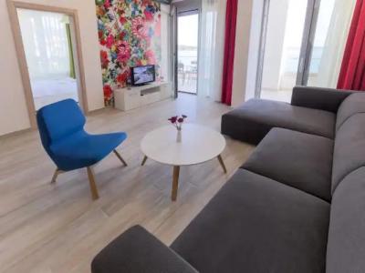 Apart Sea Fort - 104