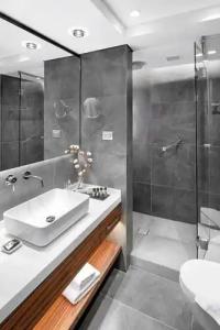 Mediterranean Palace - 159