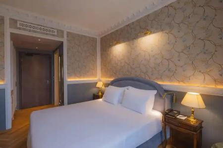 Mediterranean Palace - 150