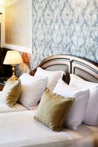 Mediterranean Palace - 238