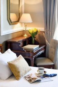 Mediterranean Palace - 237