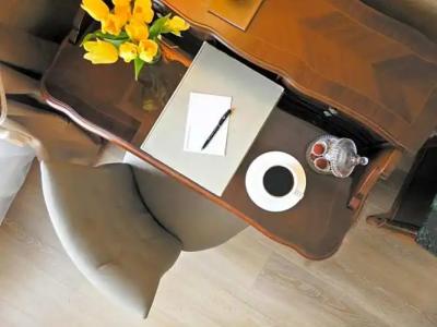 Mediterranean Palace - 100