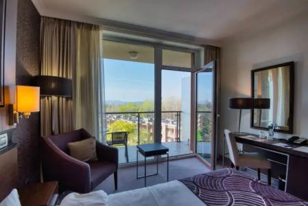 Aquaworld Resort - 127