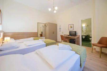 Baross City - Budapest - 40