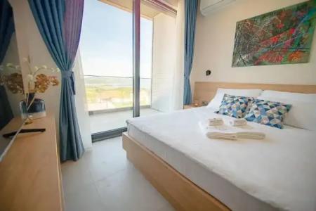 Royal Blue Resort & Residences - 163