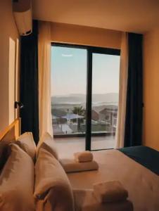 Royal Blue Resort & Residences - 103