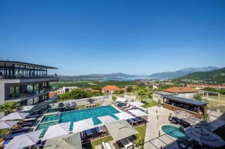 Royal Blue Resort & Residences - 136