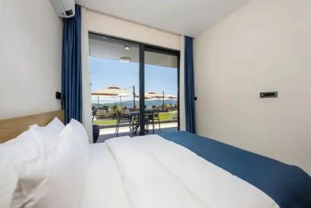 Royal Blue Resort & Residences - 72