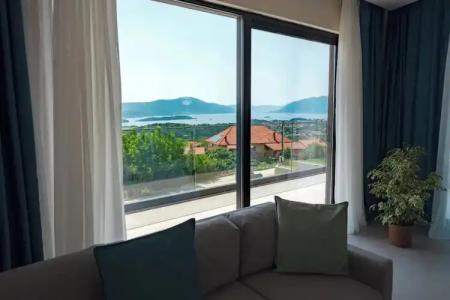 Royal Blue Resort & Residences - 127