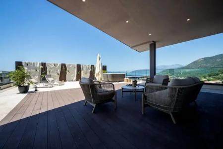 Royal Blue Resort & Residences - 63