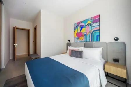 Royal Blue Resort & Residences - 51