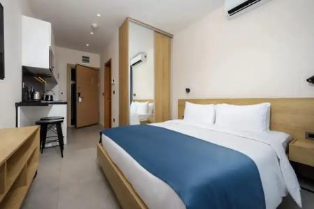 Royal Blue Resort & Residences - 107