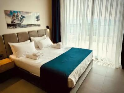 Royal Blue Resort & Residences - 119