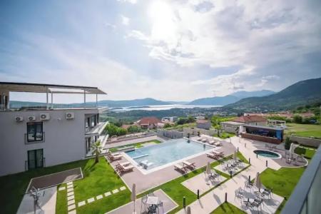 Royal Blue Resort & Residences - 162