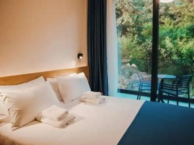 Royal Blue Resort & Residences - 93