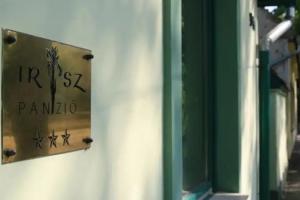 Írisz Panzió, Budapest