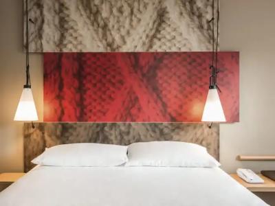 Ibis Budapest Heroes Square - 33