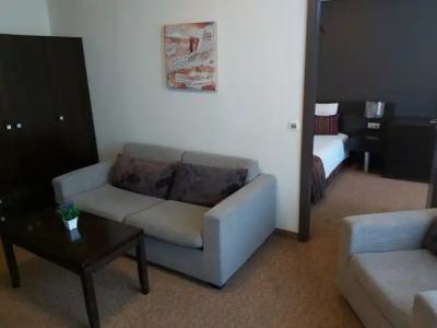 Regnum Residence - 4