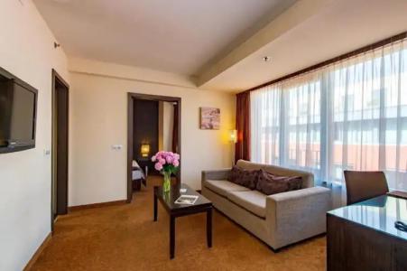 Regnum Residence - 120