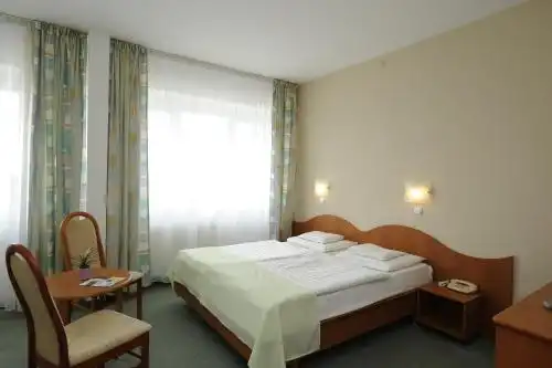Hunguest Erkel Munkácsy - 6