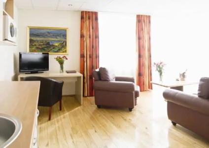 Nordurey Reykjavik Road - 2