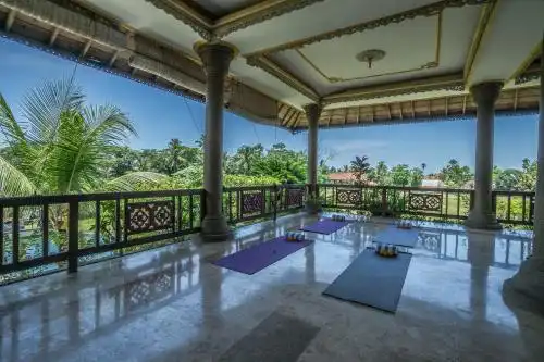 Cendana Resort & Spa by Mahaputra - 35