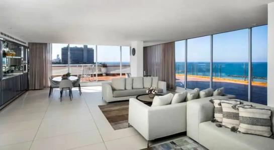 Alexander– Tel Aviv - 48