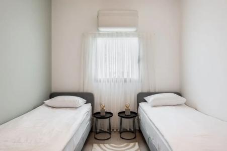 The New Port TLV - 86