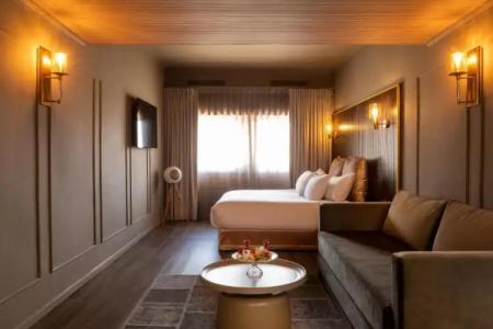 Leonardo Gordon Beach - 63