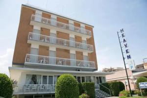 Hotel Heaven, Rimini
