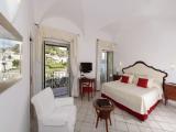 Standard Double room with balcony and with partial sea view
