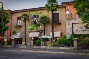 Hotel Moderno, Assisi