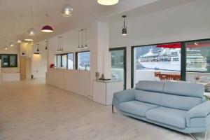 Windrose Apartments, Kotor