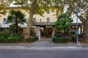 Hotel «Columbus sul Lago»