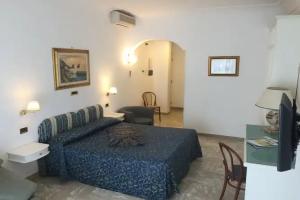 Capri Bougainville Mini-hotel, Anacapri
