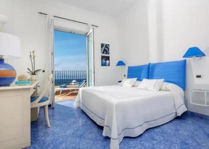 Relais Maresca Luxury Small - 165