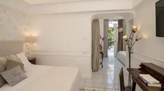 Luxury Villa Excelsior Parco - 69