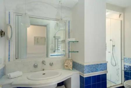 Luxury Villa Excelsior Parco - 57