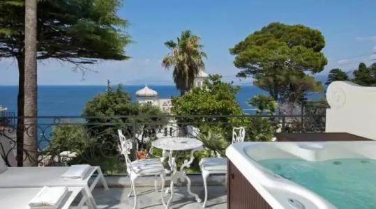 Luxury Villa Excelsior Parco - 85