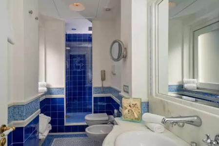 Luxury Villa Excelsior Parco - 58