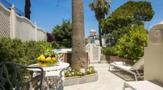 Luxury Villa Excelsior Parco - 71