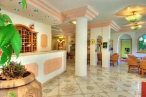 La Pergola & Villa Flavio, Ischia Town