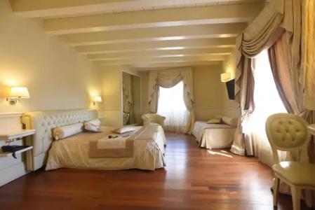 Suite Santa Chiara - 2