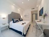 Executive Double room with partial sea view