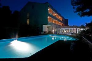 Villa Sveti Križ, Trogir