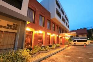 Pin Hotel, Lampang City