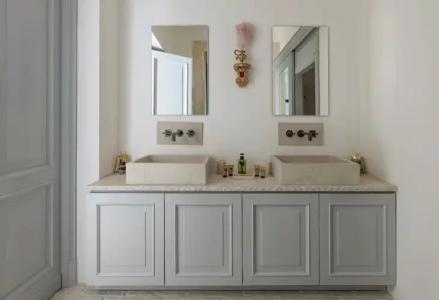 La Dépendance - 113