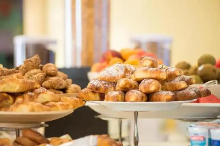 Vittoria Resort Pool & Spa - 13