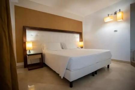 Vittoria Resort Pool & Spa - 46