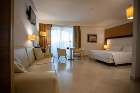 Vittoria Resort Pool & Spa - 45